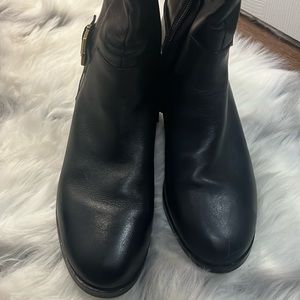 Beautiful black over the knee boots